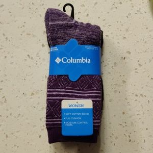 Columbia women's crew socks size 4-10